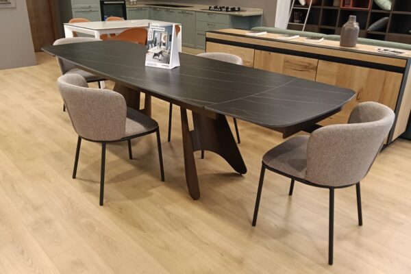Like arredamenti - showroom